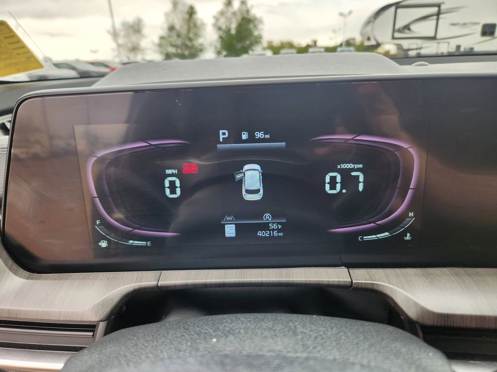 Certified 2023 Kia Telluride EX w/ EX Captain's Chair Package AWD/4WD image 24