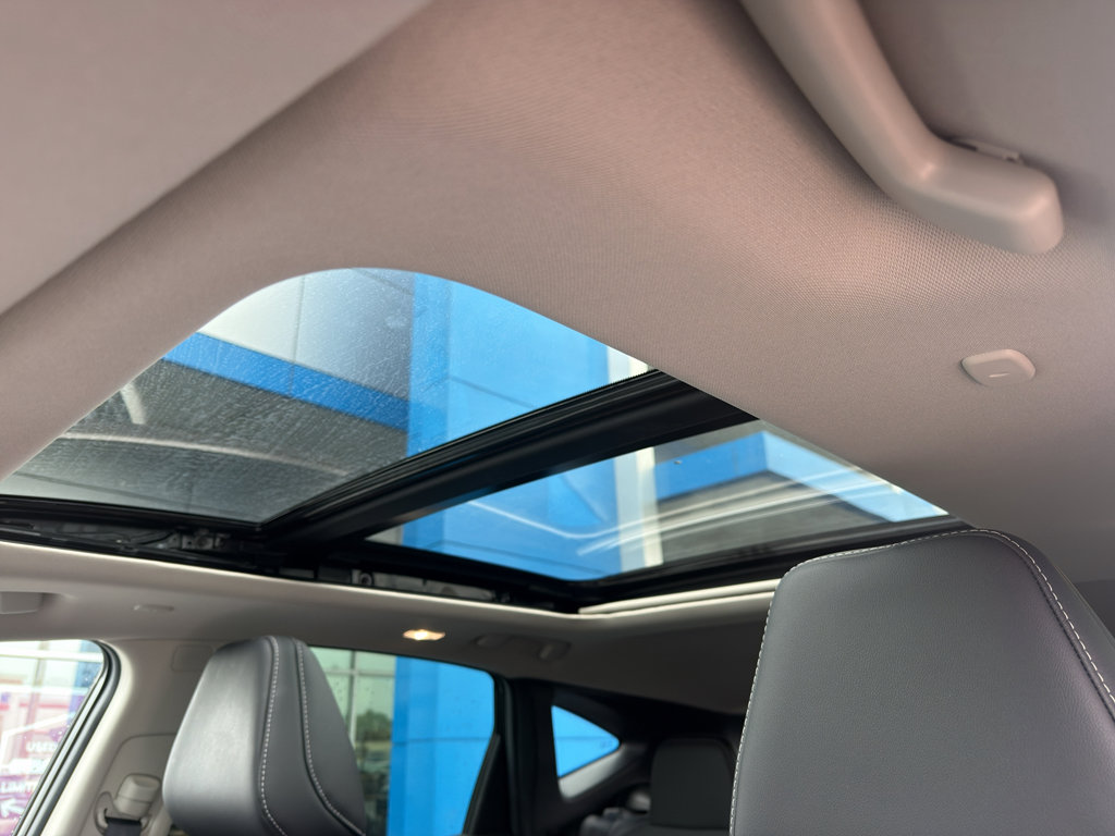 Used 2025 Nissan Murano SL AWD/4WD image 22