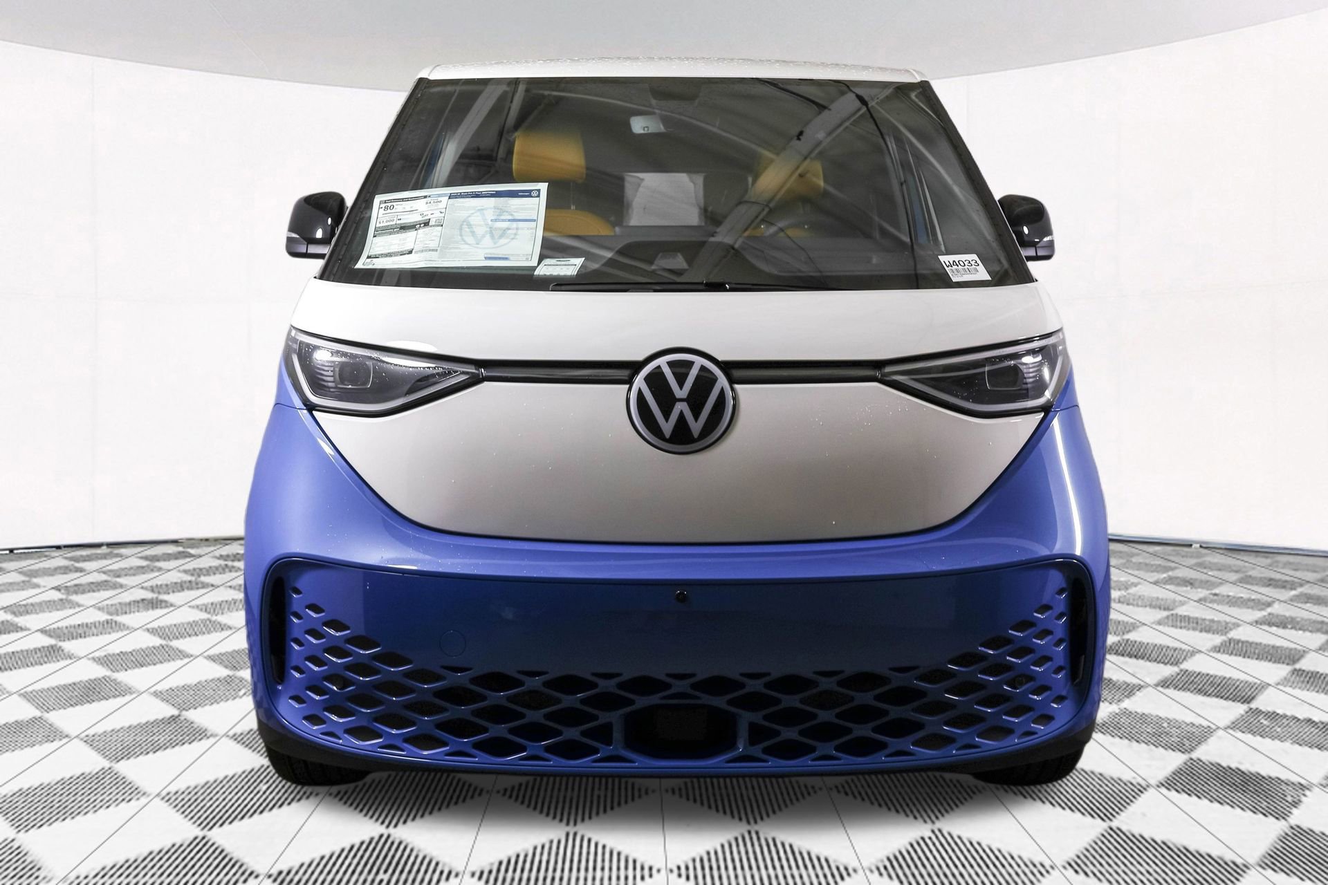 New 2025 Volkswagen ID. Buzz Pro S Plus image 9