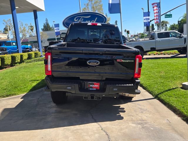 New 2026 Ford F250 Lariat w/ Black Appearance Package AWD/4WD image 5
