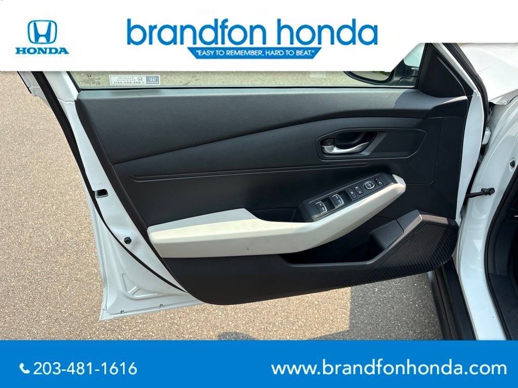 Used 2023 Honda Accord LX image 11