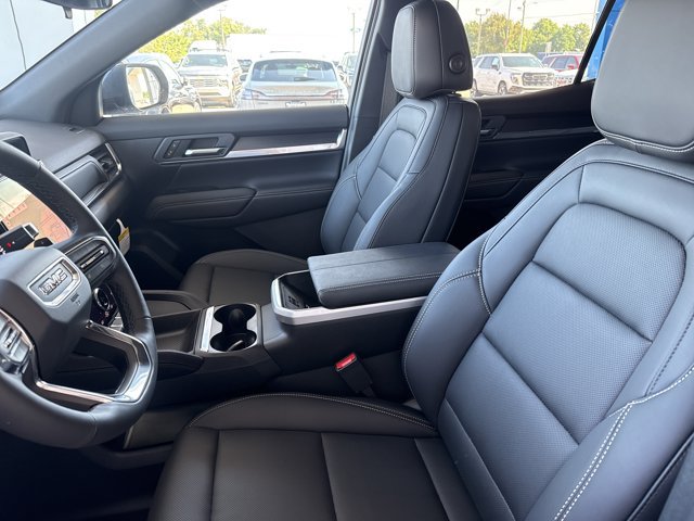 New 2027 GMC Terrain Elevation w/ Elevation Premium Package FWD image 5