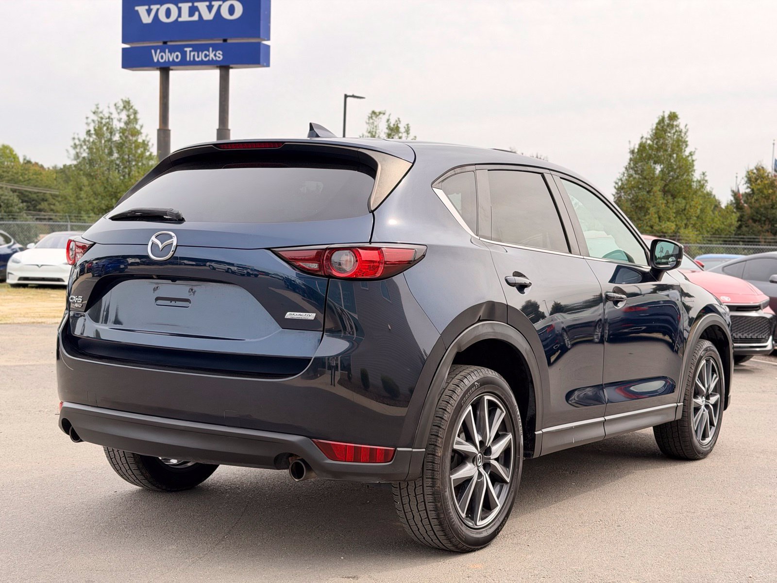 Used 2017 MAZDA CX-5 Touring w/ Preferred Equipment Package AWD/4WD image 7