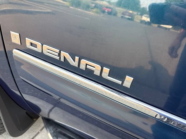 Used 2007 GMC Yukon XL Denali AWD/4WD image 16