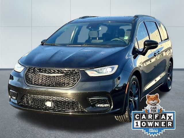 Used 2021 Chrysler Pacifica Touring w/ S Appearance Package image 6