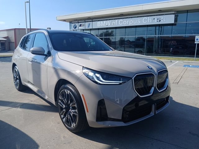 New 2026 BMW X3 xDrive30i w/ M Sport Package AWD/4WD image 1