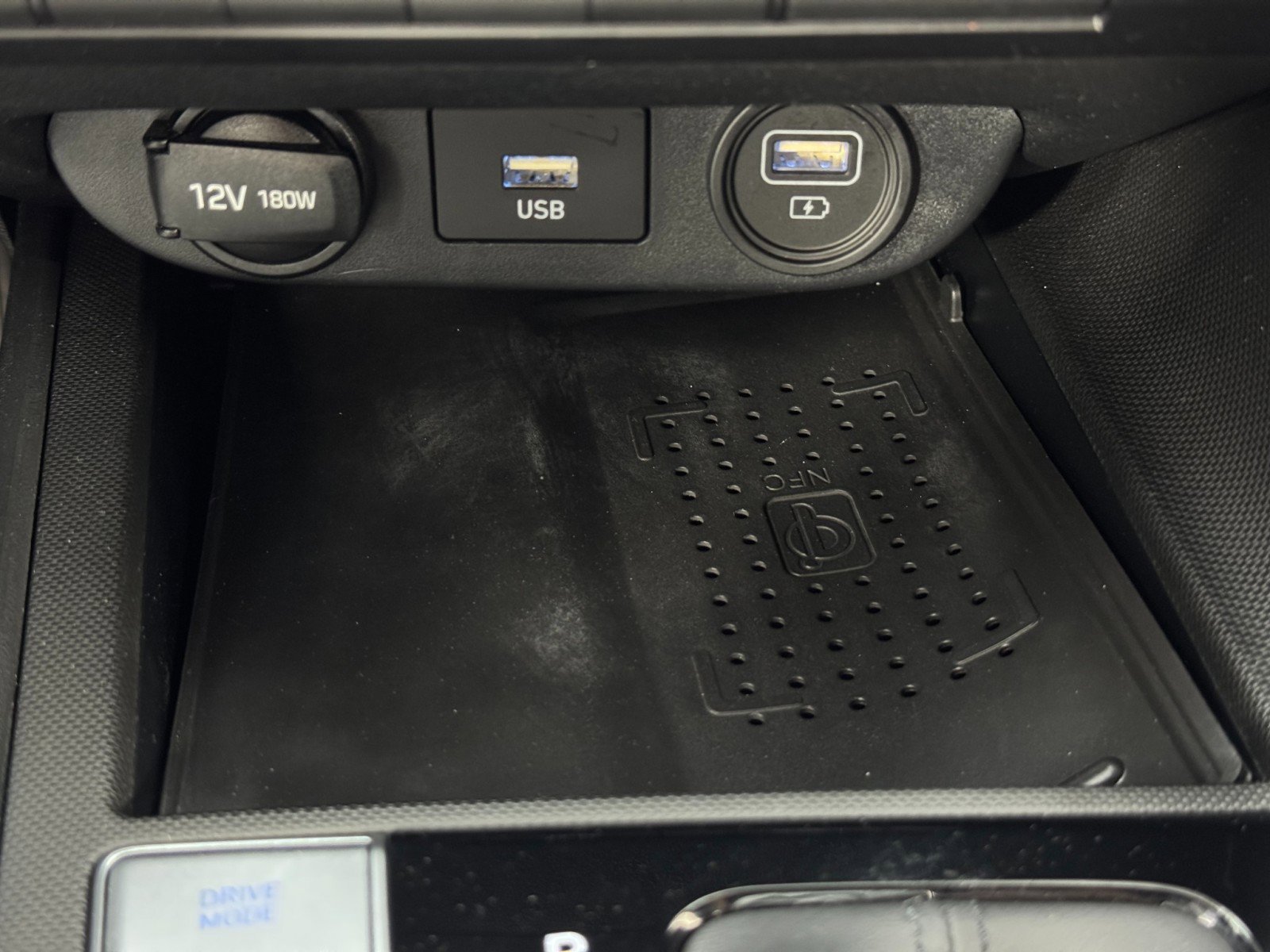 Used 2021 Hyundai Elantra Limited w/ Cargo Package image 31