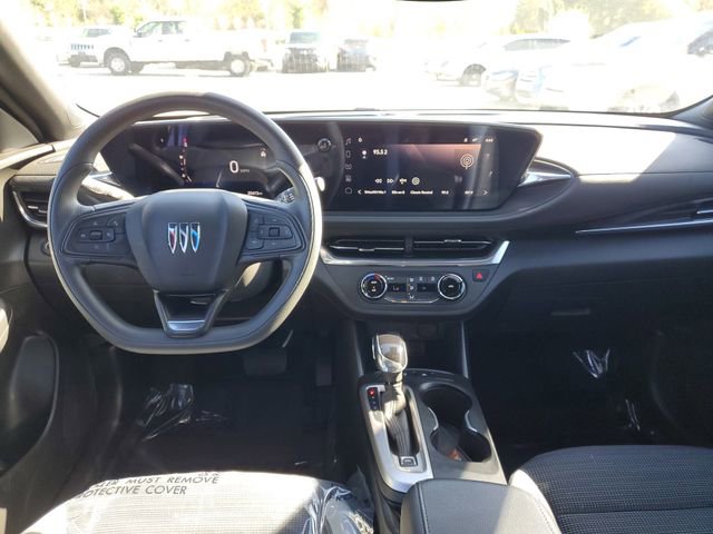 Used 2024 Buick Envista Preferred FWD image 26
