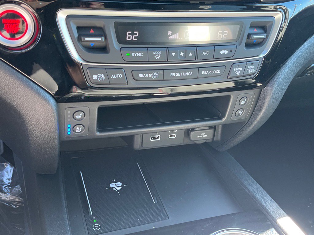 New 2026 Honda Ridgeline Black Edition image 10