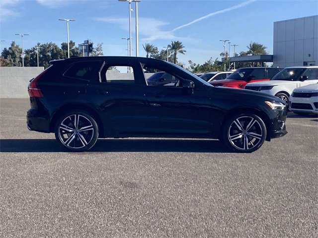 Used 2021 Volvo XC60 T8 R-Design w/ Advanced Package image 6