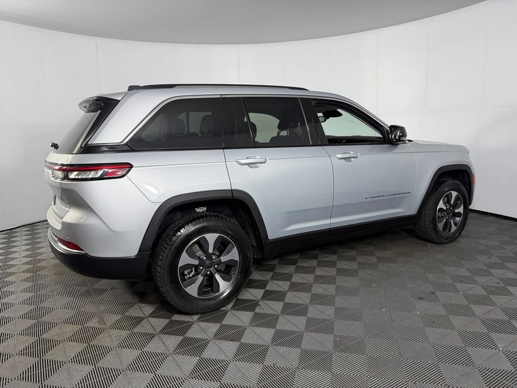 Used 2022 Jeep Grand Cherokee Limited 4xe AWD/4WD image 7