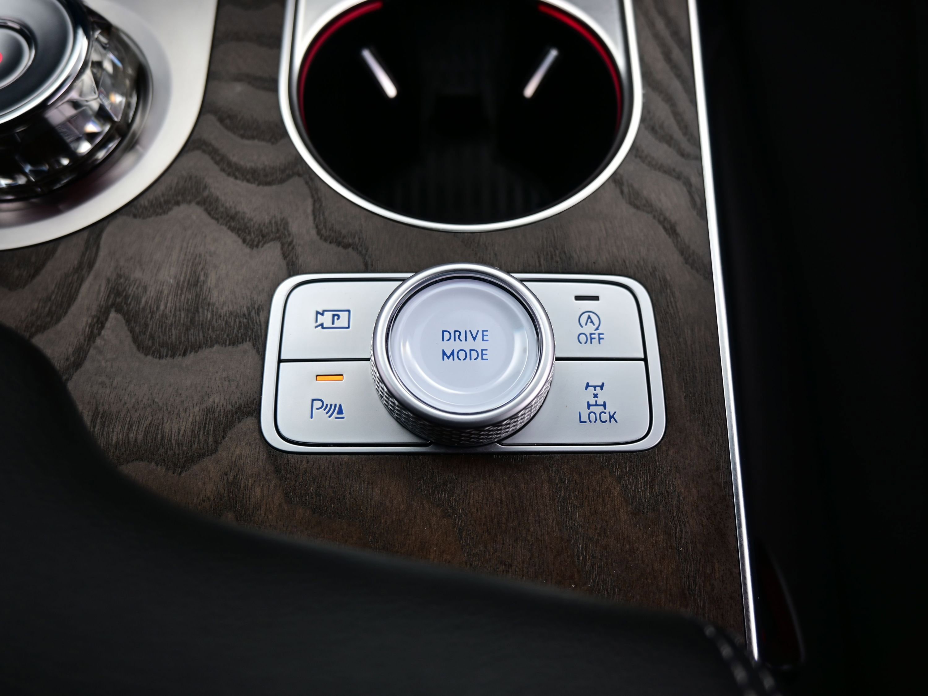 Certified 2025 Genesis GV80 2.5T Advanced image 25