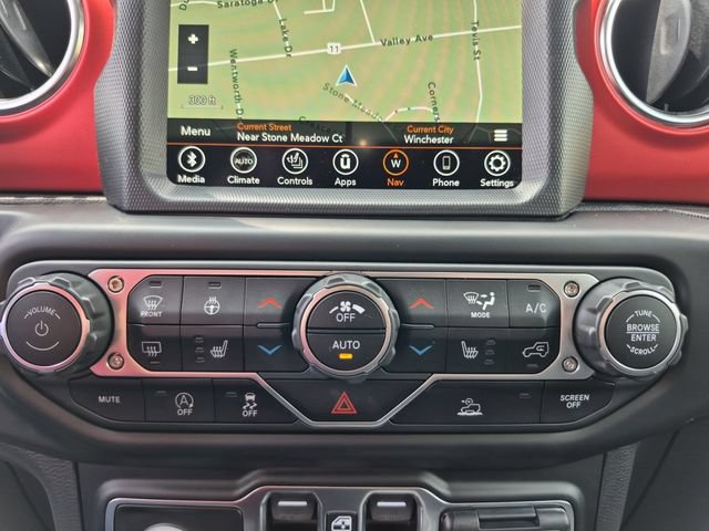 Used 2023 Jeep Gladiator Rubicon w/ Cold Weather Group AWD/4WD image 22