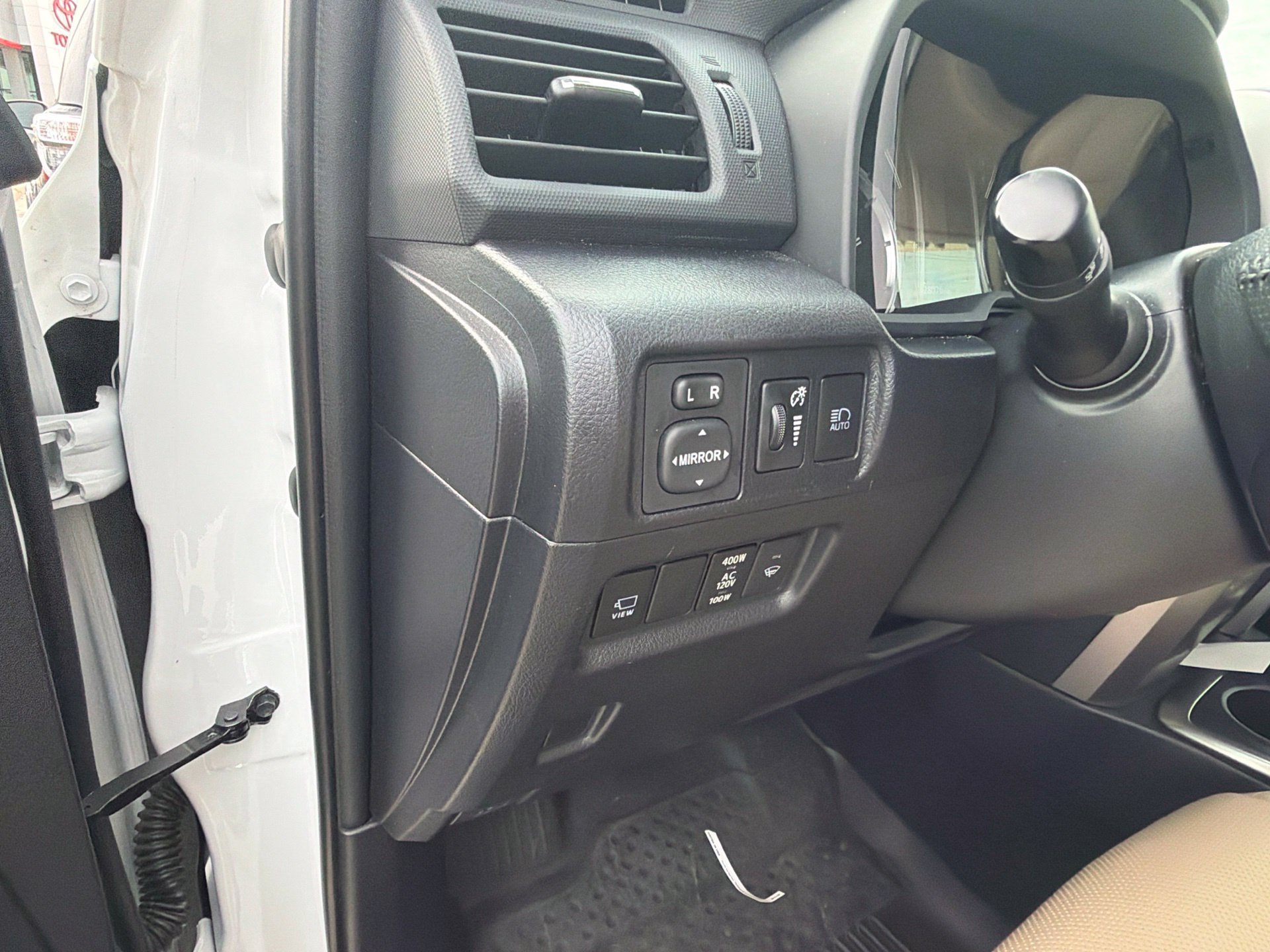 Used 2024 Toyota 4Runner Limited AWD/4WD image 14