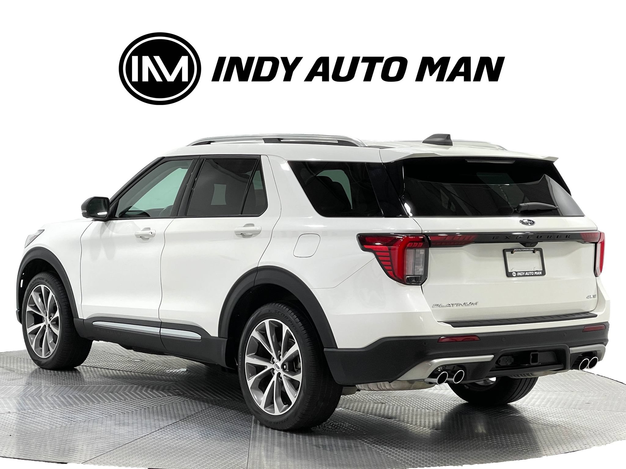 Used 2025 Ford Explorer Platinum w/ Ultimate Package AWD/4WD image 6