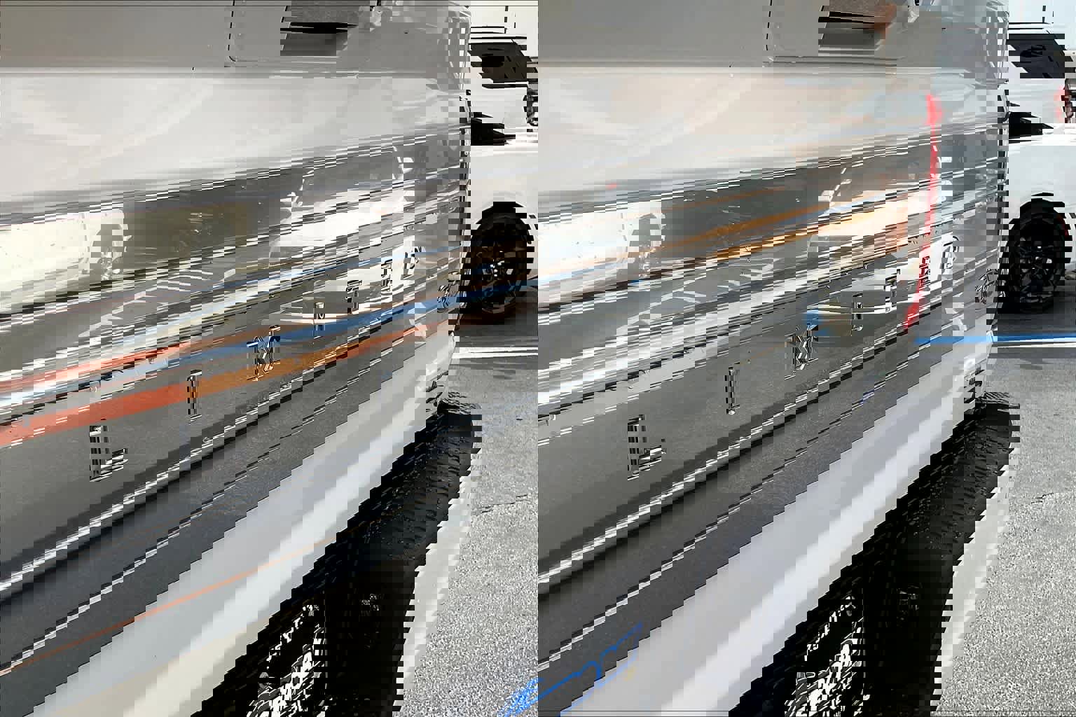 Used 2021 Ford F150 Limited image 9