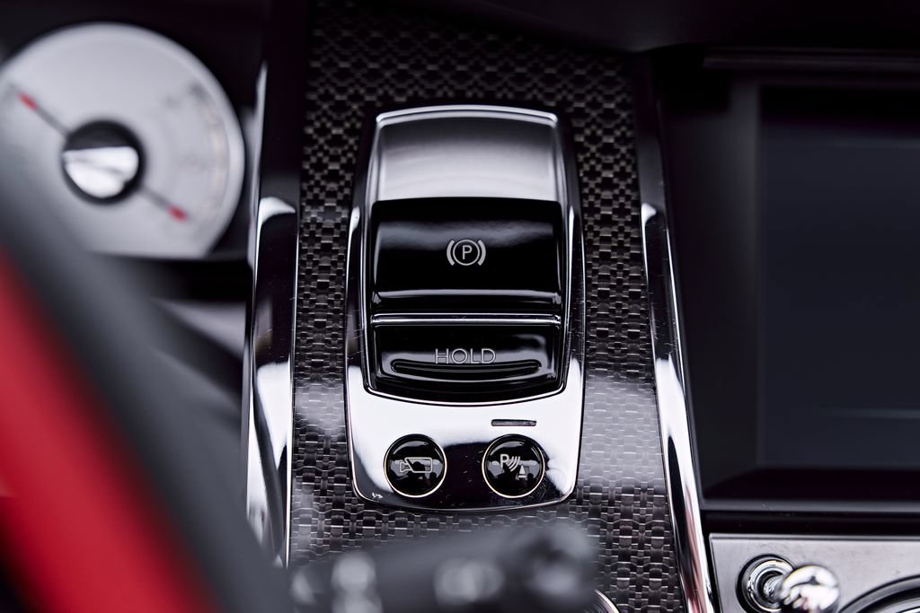 Used 2020 Rolls-Royce Dawn RWD image 78