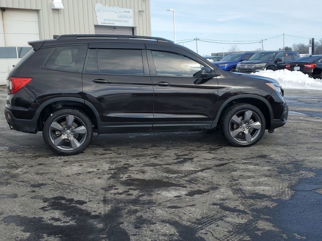 Certified 2021 Honda Passport Touring image 9