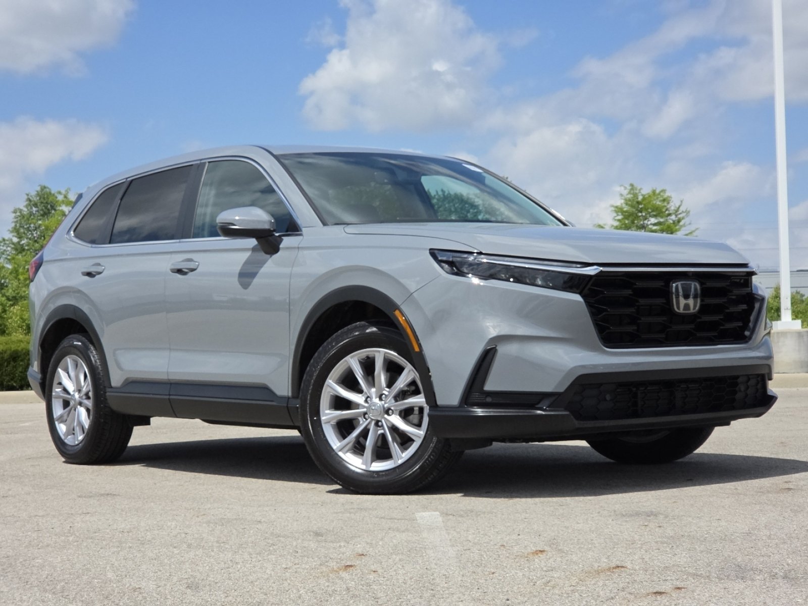 Used 2024 Honda CR-V EX-L image 2