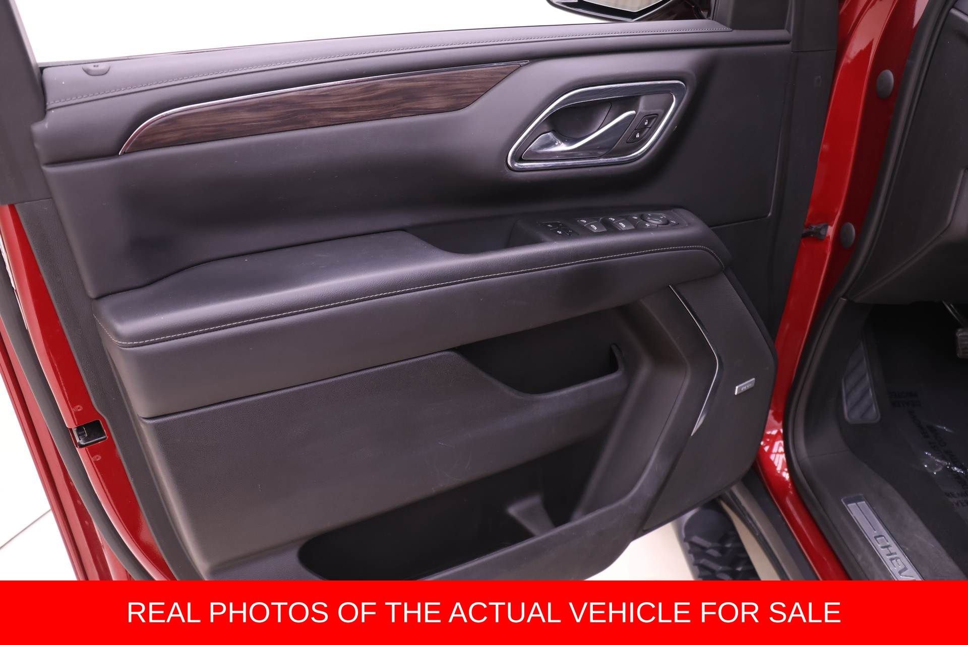 Used 2023 Chevrolet Tahoe Z71 w/ Z71 Off-Road Package image 9