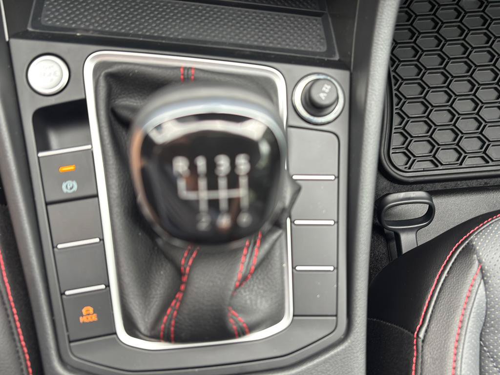 New 2026 Volkswagen Jetta GLI Autobahn FWD image 27