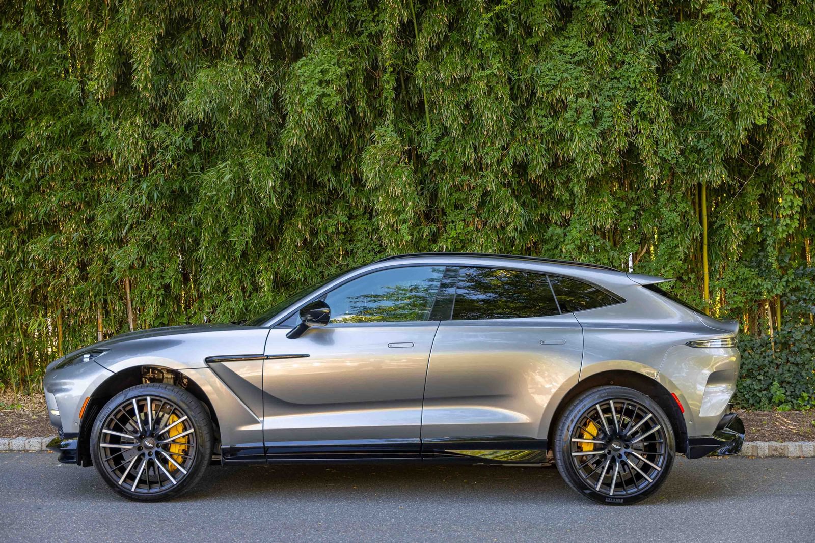 Used 2023 Aston Martin DBX 707 AWD/4WD image 8