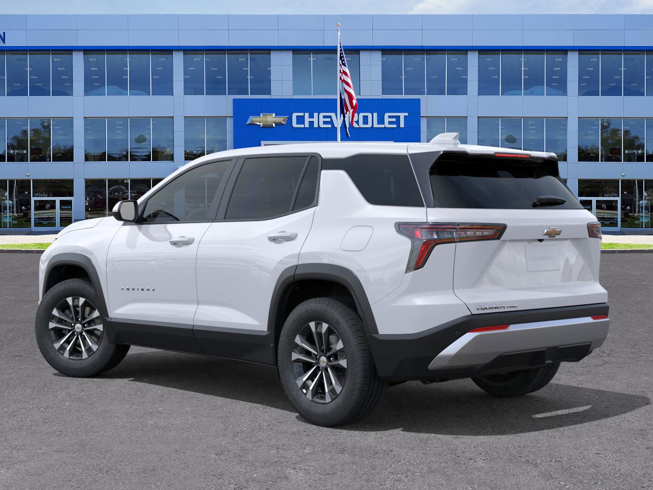 Used 2026 Chevrolet Equinox LT w/ Convenience Package II image 3