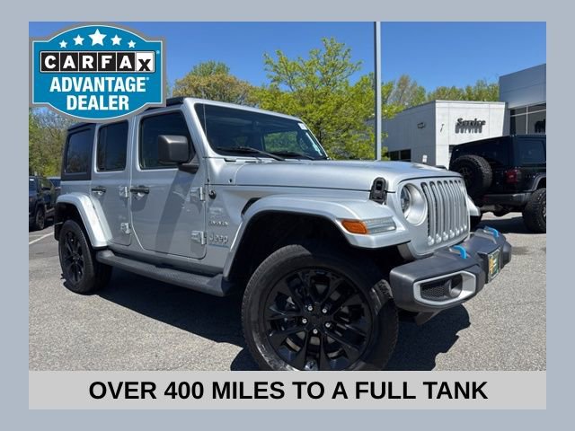 Used 2023 Jeep Wrangler Unlimited Sahara AWD/4WD image 1