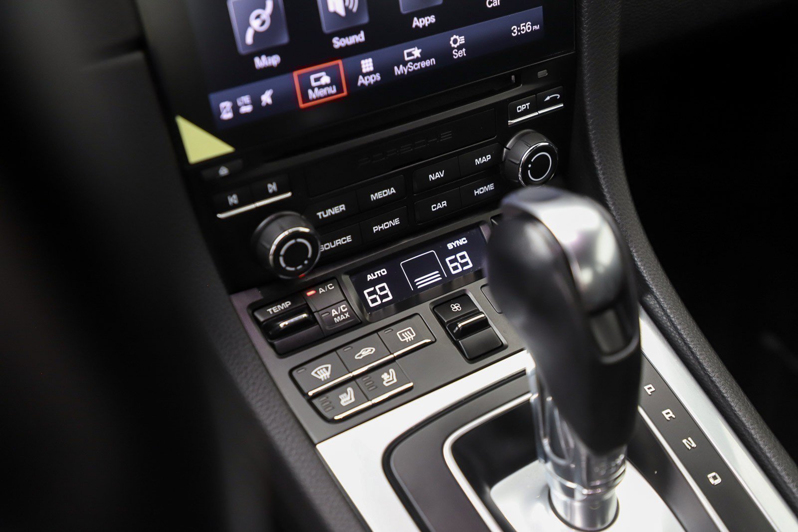 Used 2019 Porsche 911 Carrera image 32