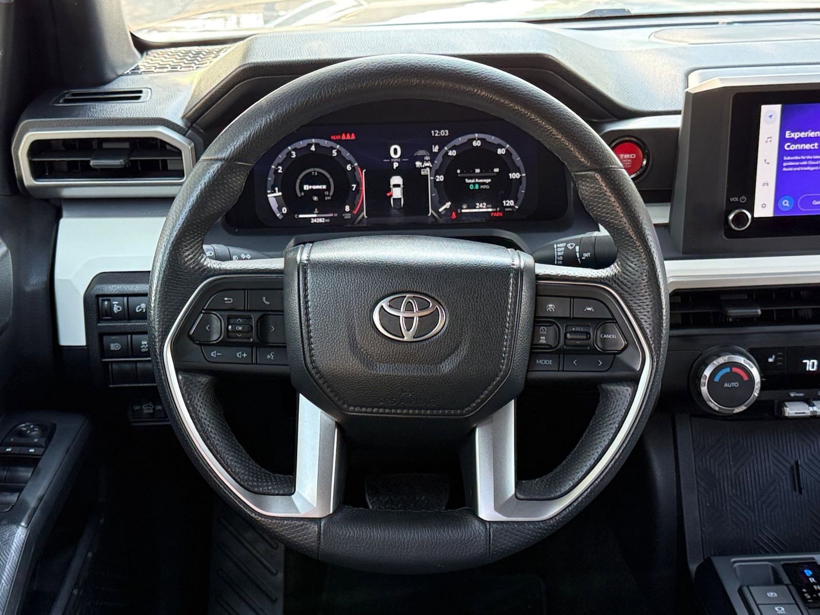 Used 2024 Toyota Tacoma TRD Off-Road AWD/4WD image 27