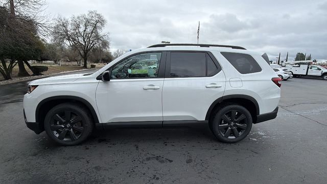 New 2026 Honda Pilot Sport image 7