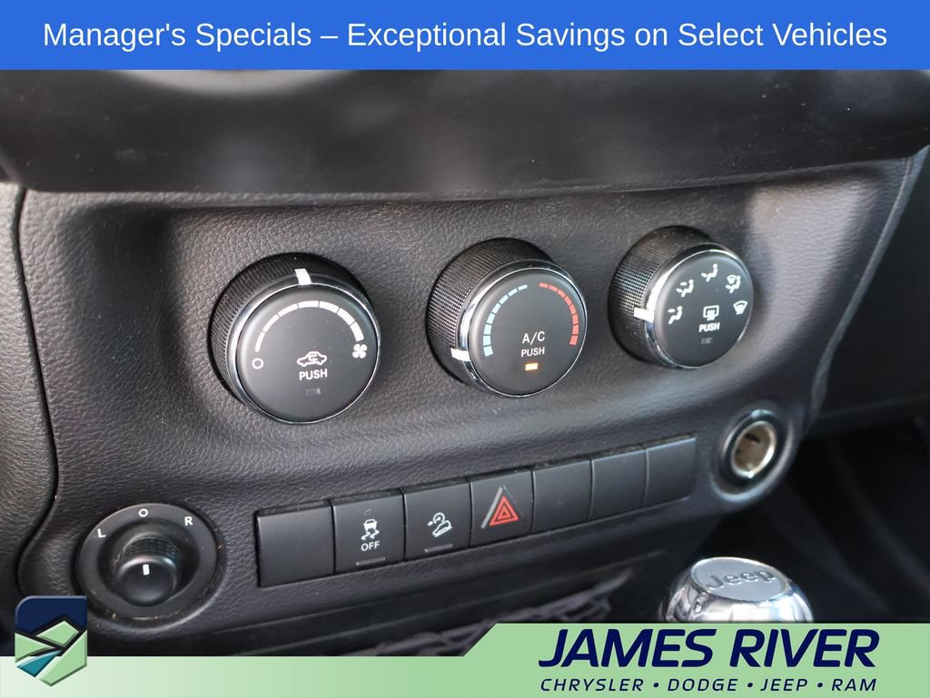 Used 2017 Jeep Wrangler Unlimited Sport w/ Quick Order Package 24S AWD/4WD image 32