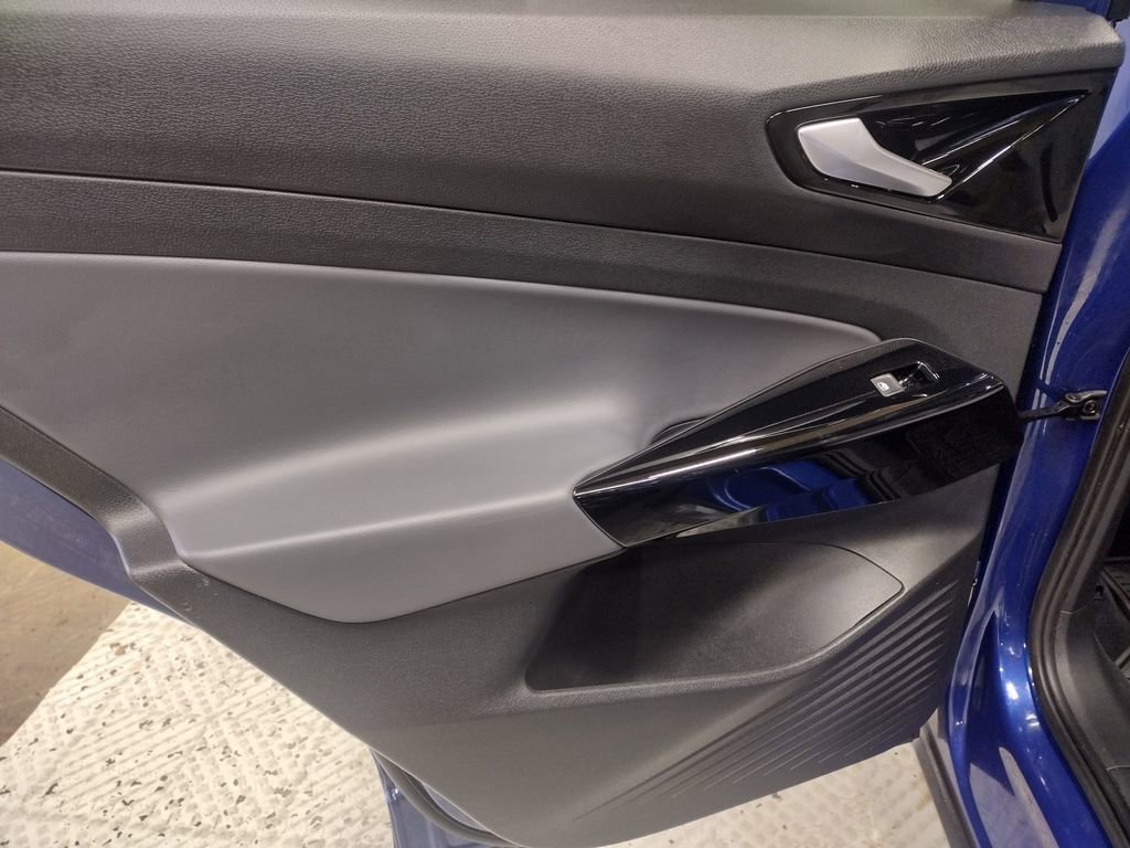 Used 2022 Volkswagen ID.4 Pro S image 24