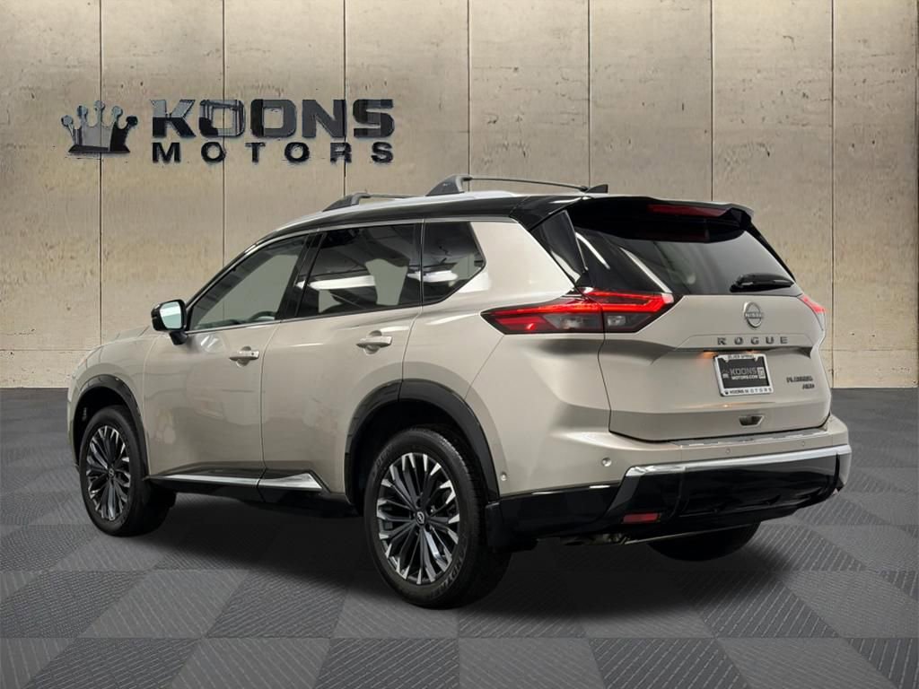 Used 2026 Nissan Rogue Platinum w/ Platinum Premium Package image 6