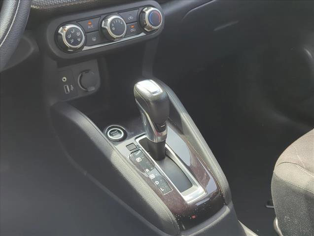 Used 2020 Nissan Kicks S FWD image 15