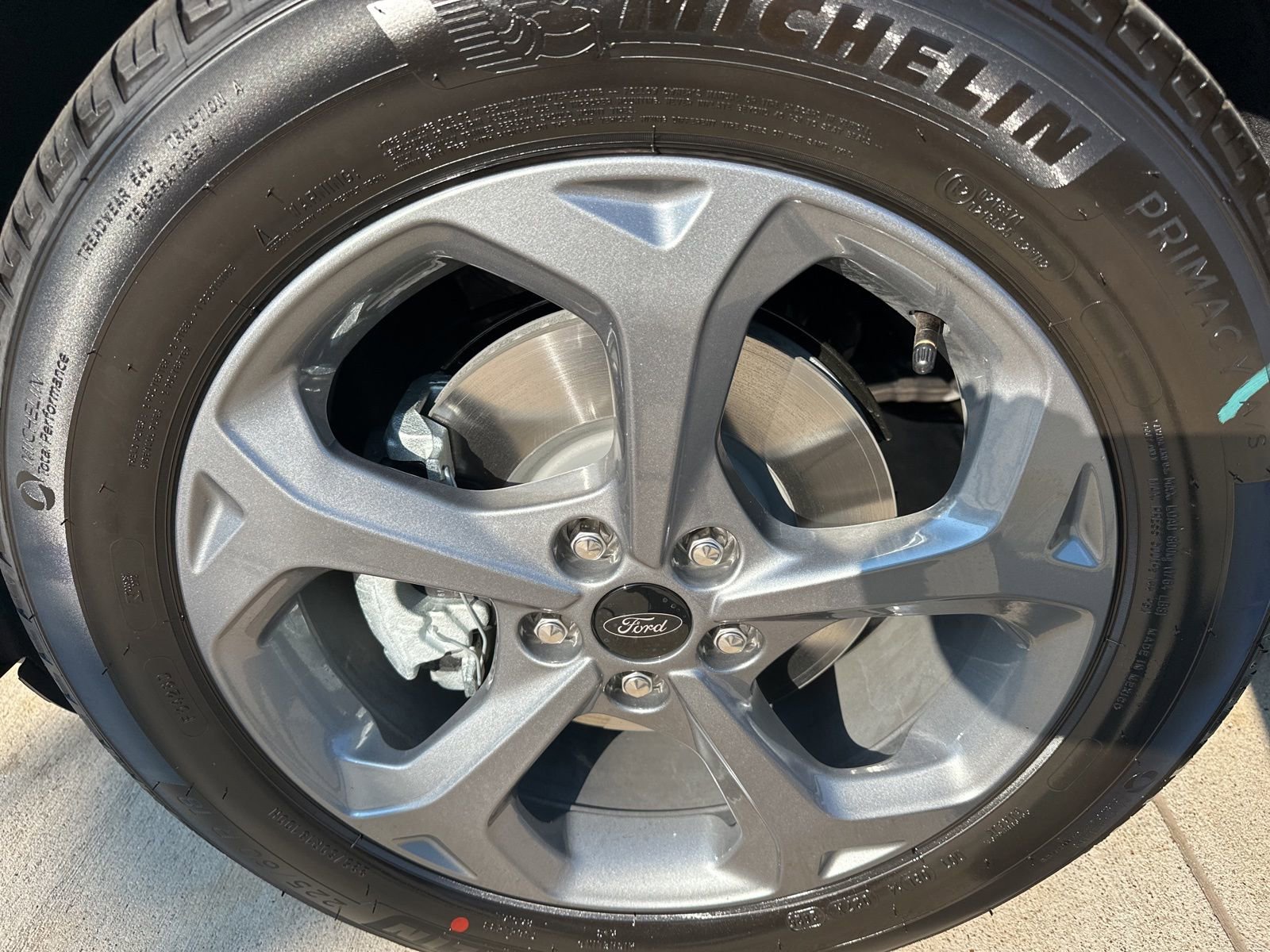 Used 2025 Ford Escape ST-Line image 4