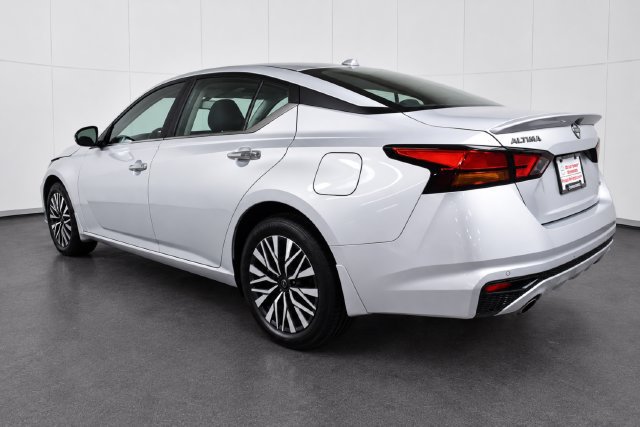 Certified 2025 Nissan Altima 2.5 SV w/ SV Premium Package AWD/4WD image 6
