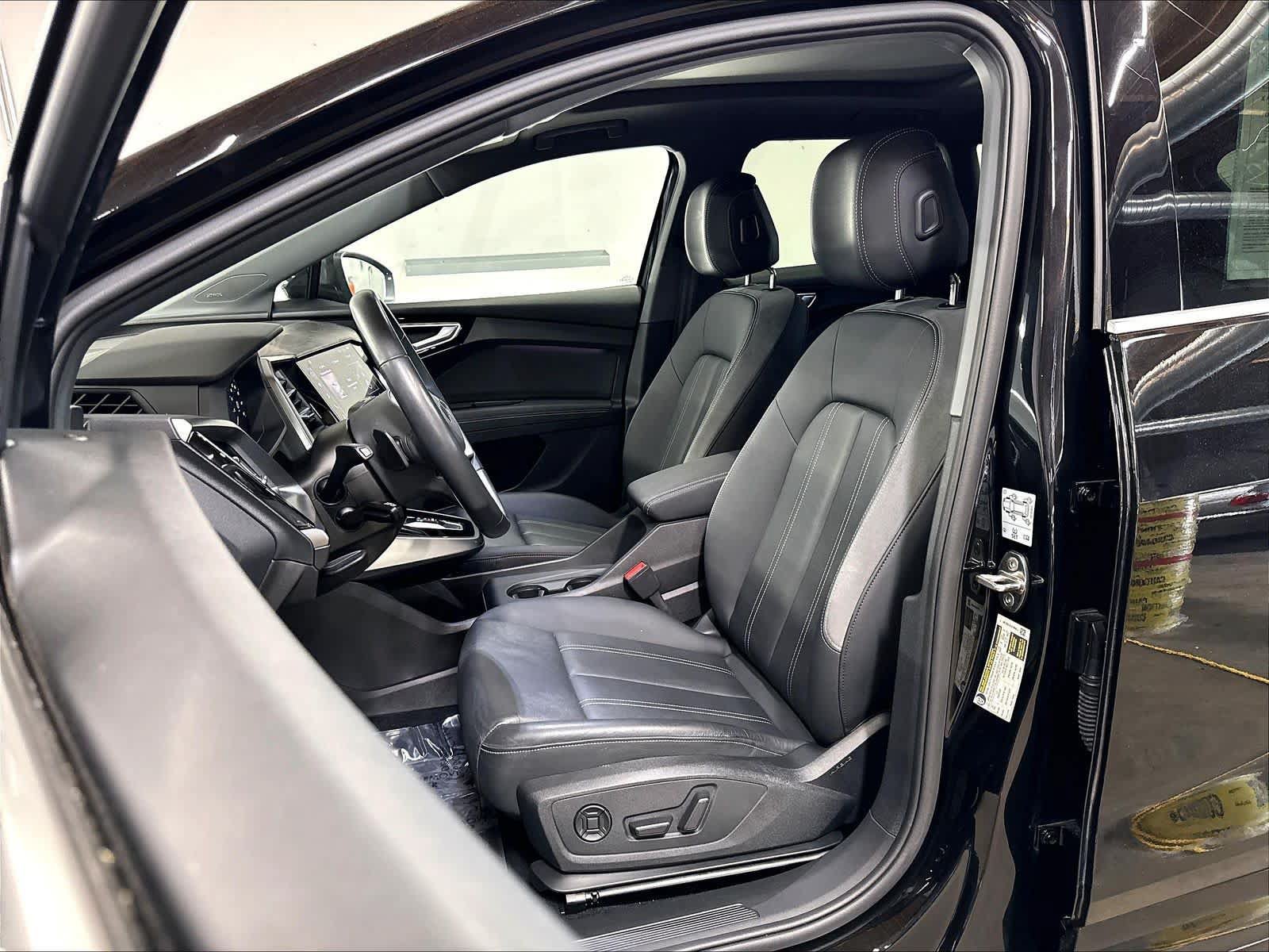 Used 2023 Audi Q4 e-tron Premium Plus w/ Premium Plus RWD image 25