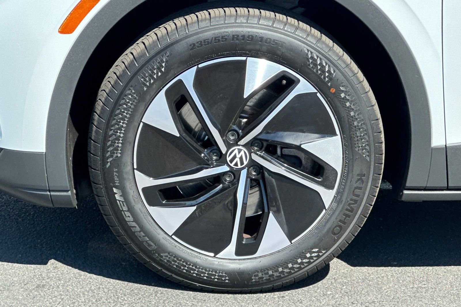 Certified 2022 Volkswagen ID.4 Pro AWD/4WD image 27