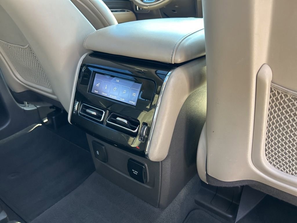 Used 2022 Lincoln Aviator Reserve w/ Elements Package Plus image 46