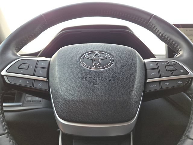 Used 2024 Toyota Grand Highlander AWD image 26