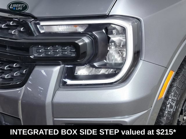 Used 2025 Ford Ranger XLT w/ Equipment Group 301A High AWD/4WD image 9