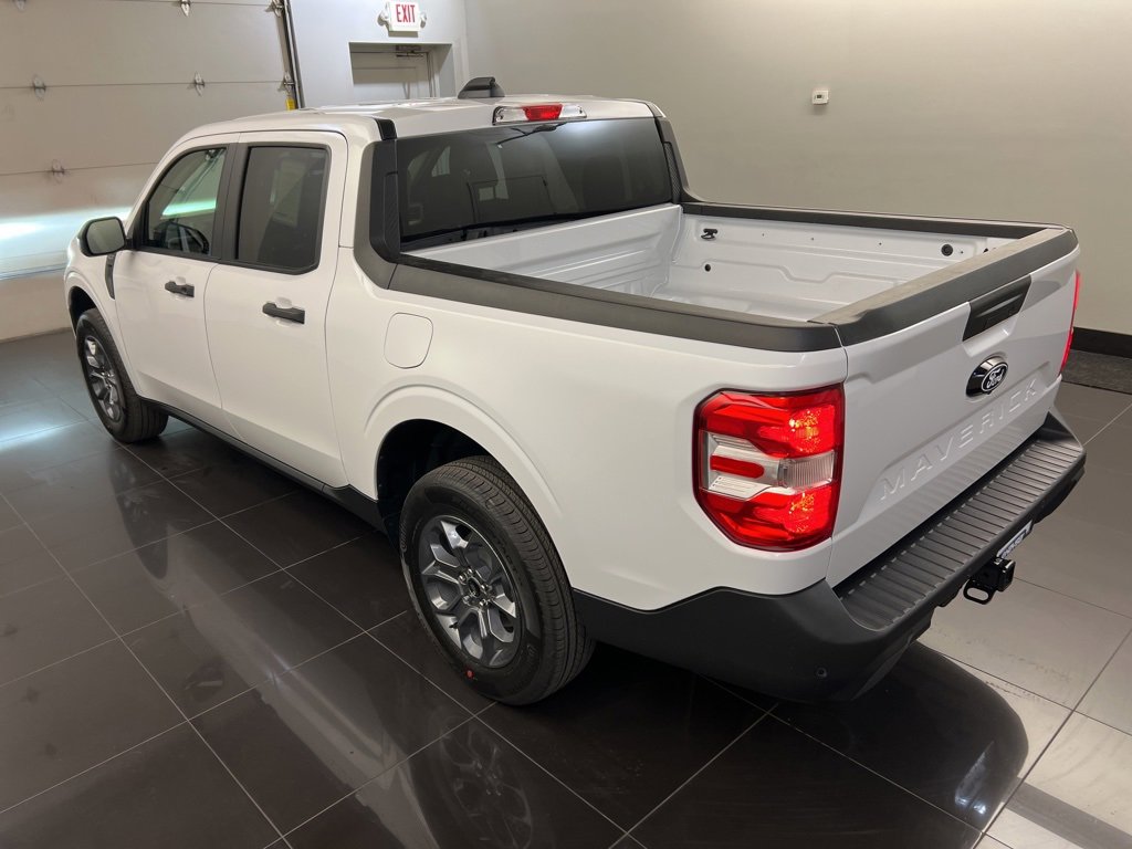 New 2025 Ford Maverick XLT w/ Equipment Group 301A image 4