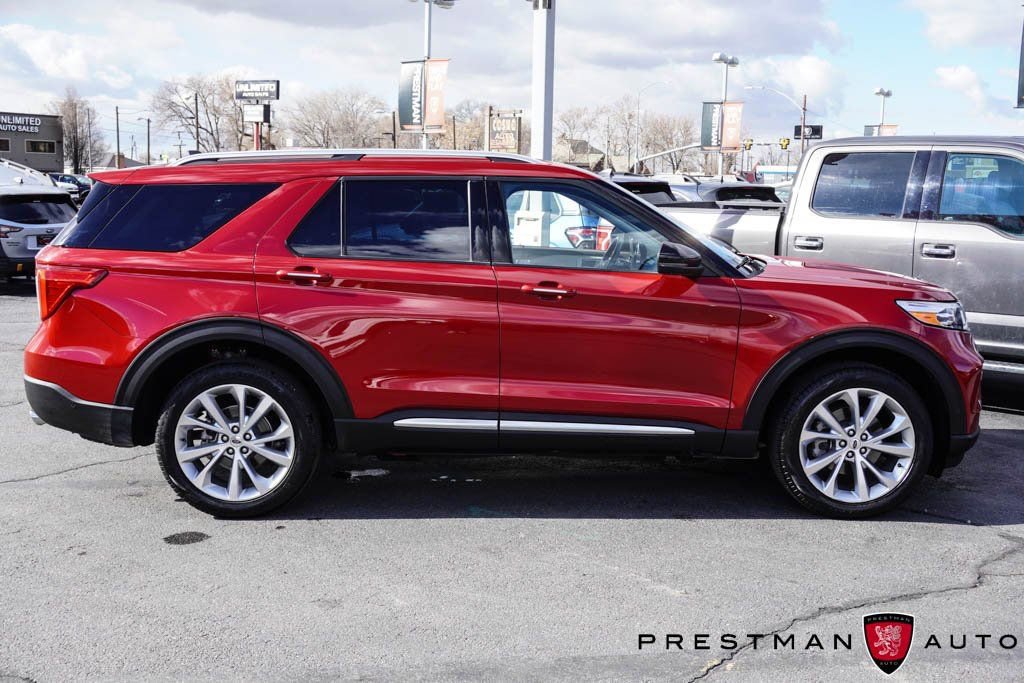 Used 2022 Ford Explorer Platinum w/ Equipment Group 601A image 23