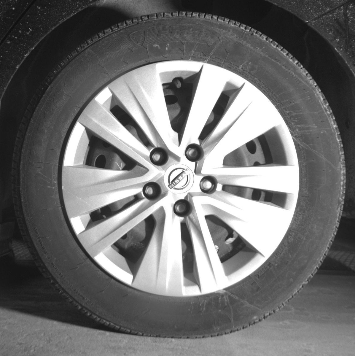 Used 2025 Nissan Sentra S image 14