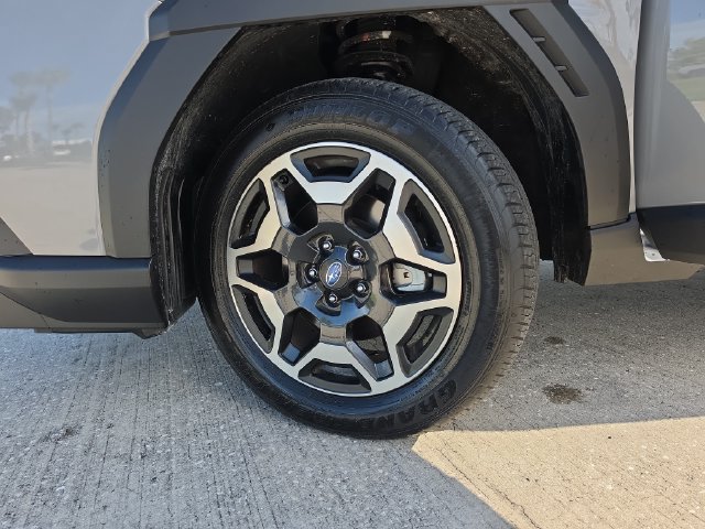 Certified 2026 Subaru Outback Touring AWD/4WD image 29