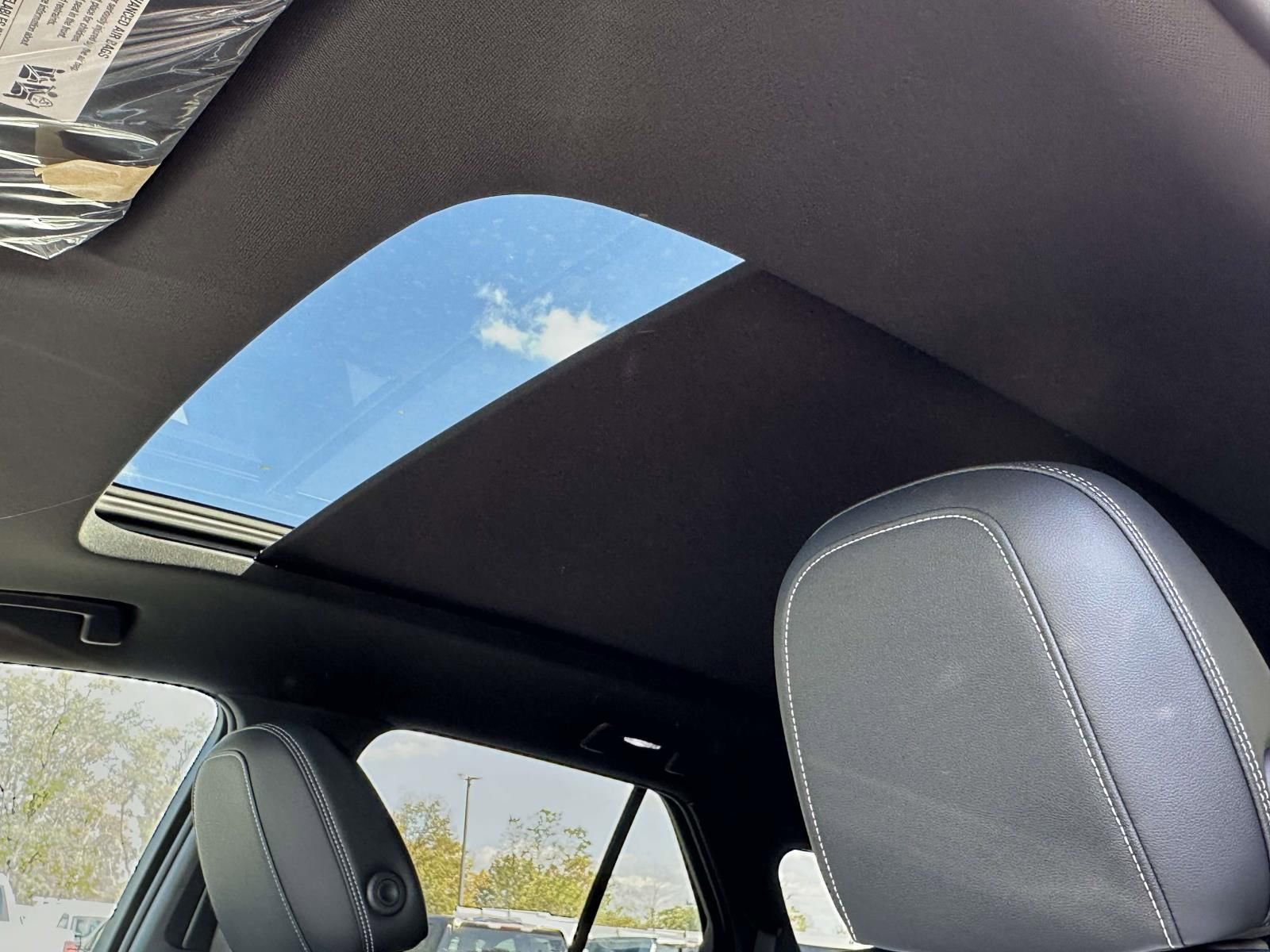 New 2026 Chevrolet Blazer EV LT image 9