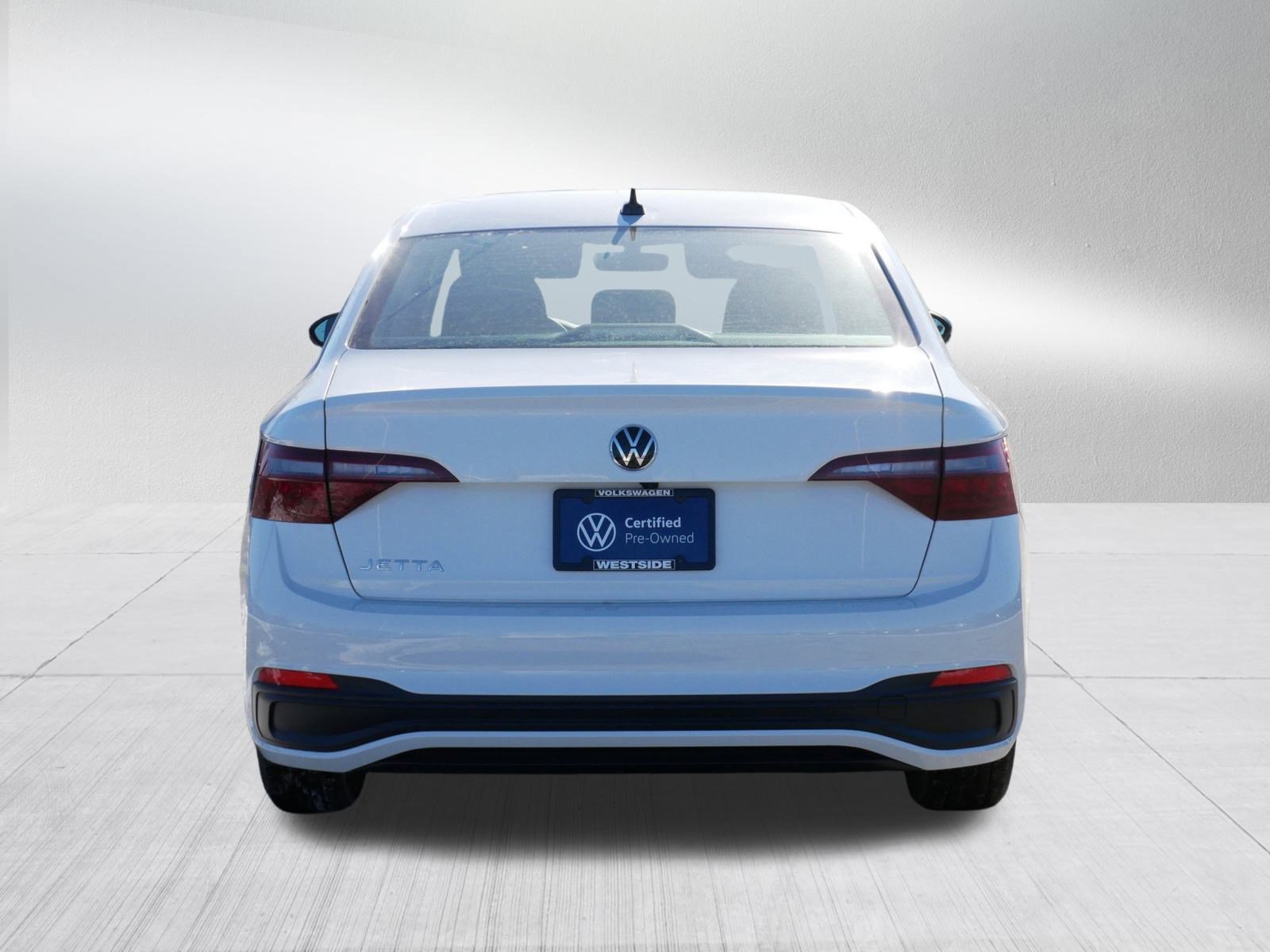 Certified 2023 Volkswagen Jetta S image 6
