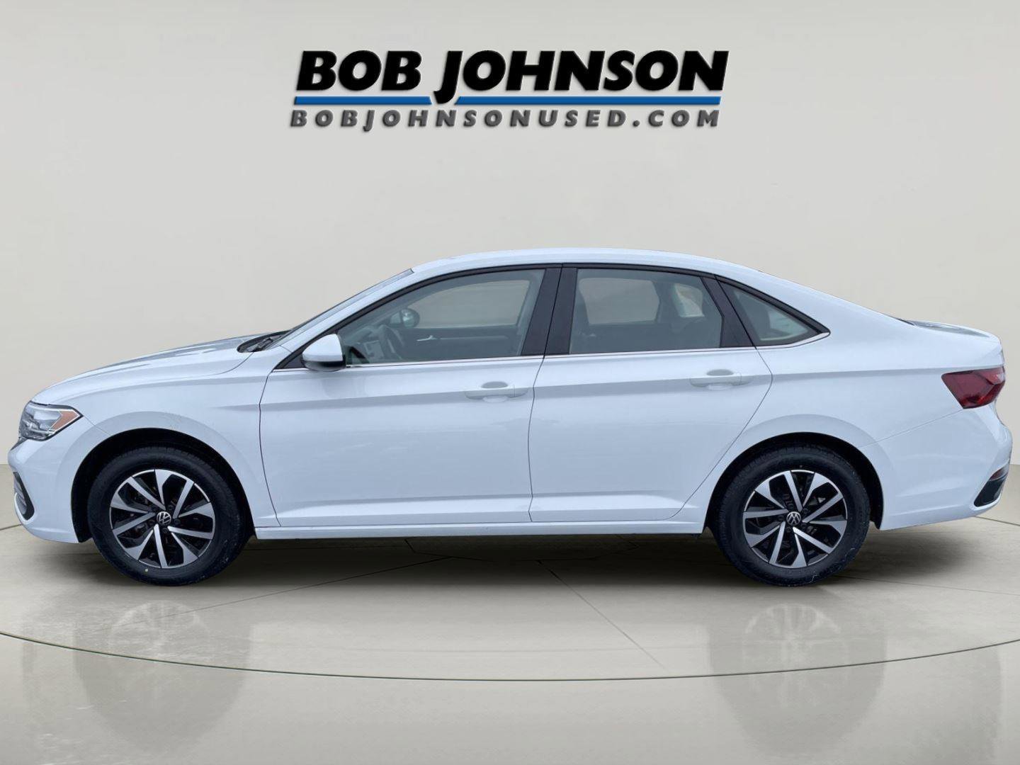 Used 2023 Volkswagen Jetta S w/ IQ.Drive Package image 4