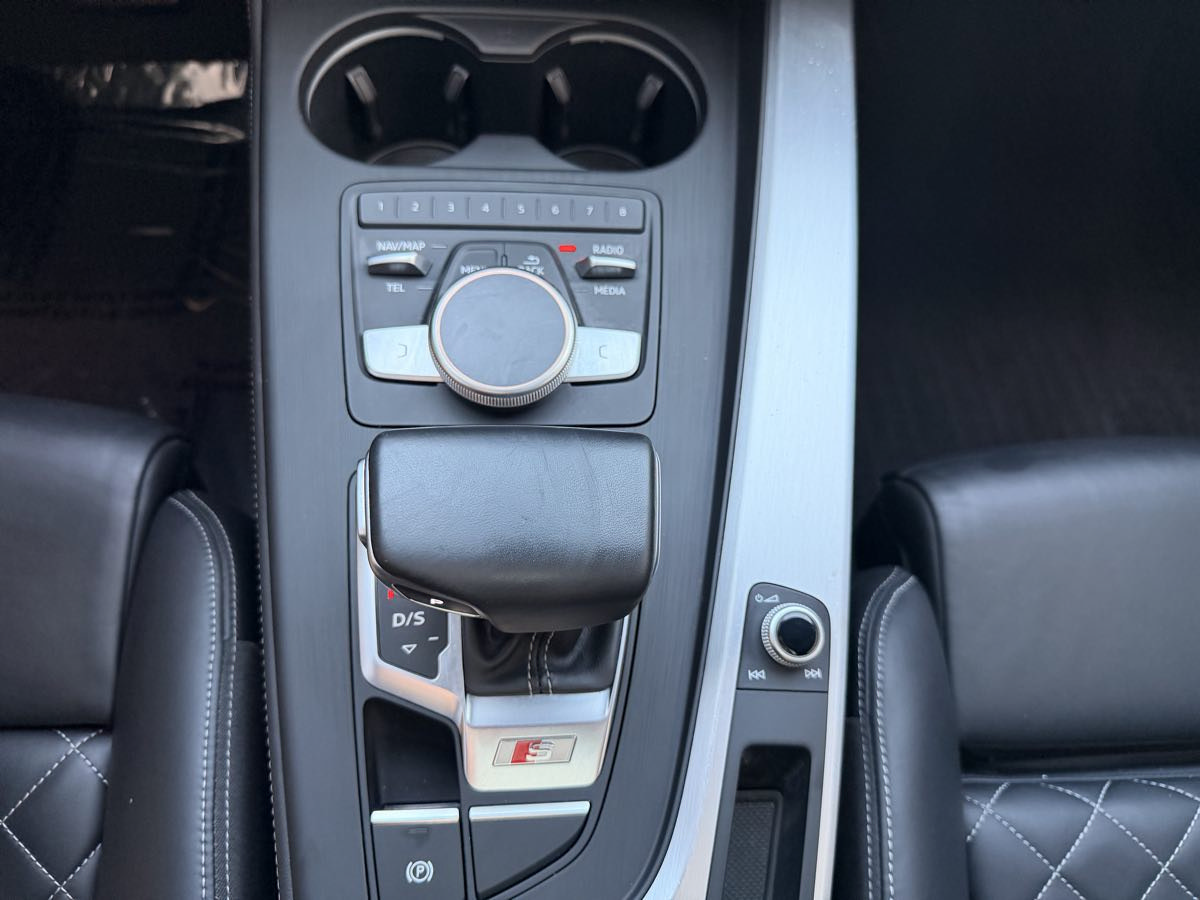 Used 2019 Audi S4 Premium Plus w/ Premium Plus Package AWD/4WD image 15
